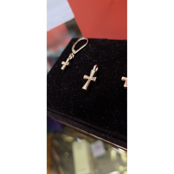 James Avery 14k gold cross pendant Set Earrings 14k Cross Leaver Back NEW - Picture 10 of 16